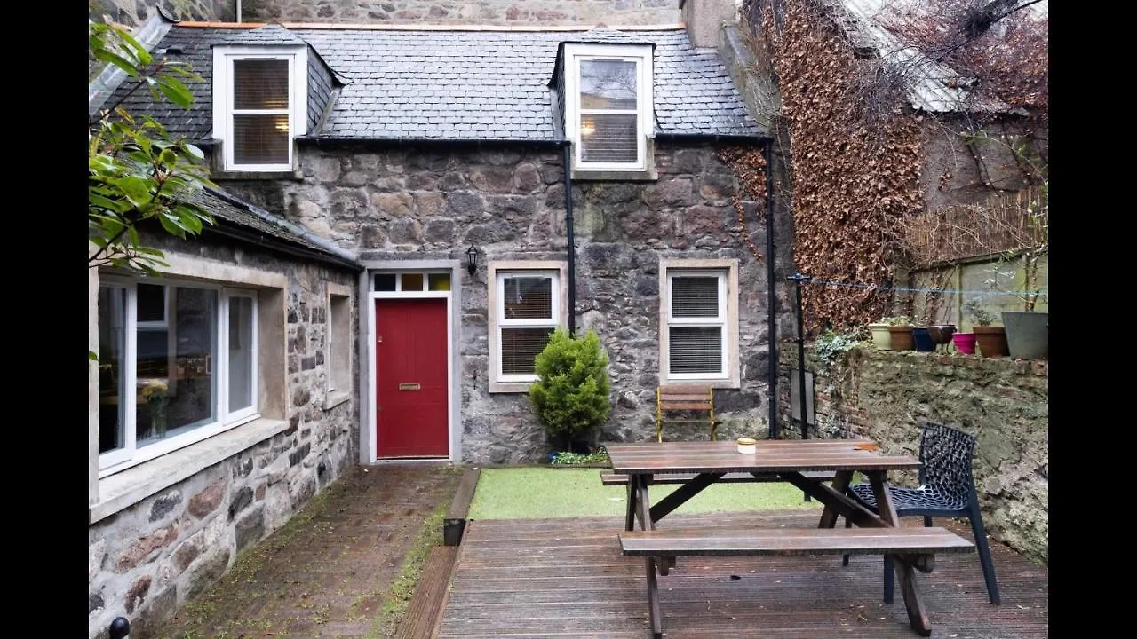 The Cottage Aberdeen 0*,  United Kingdom